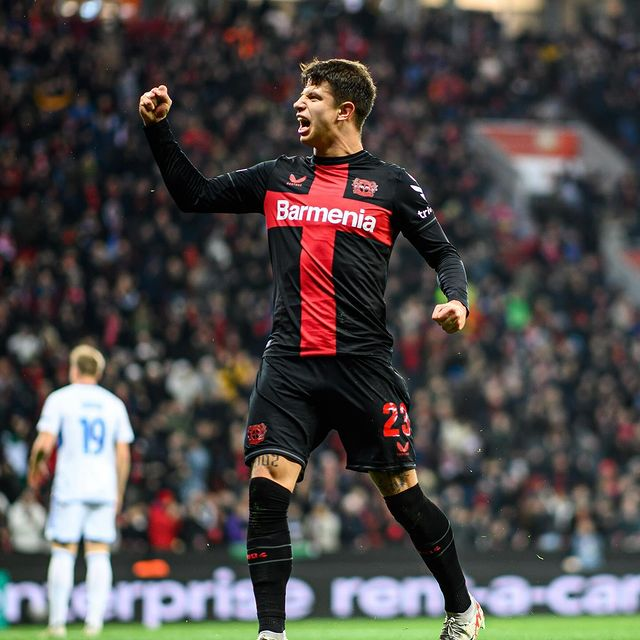 包含今晨欧联焦点战，勒沃库森手感冰凉，质疑声仍在，控场能力受关注的词条官网