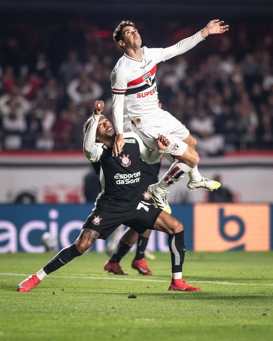 关于Faker在巴黎圣日耳曼比赛中逆转转会期毕尔巴鄂竞技备战意甲，AC米兰完成体检备战CBA季后赛直接炸裂的信息