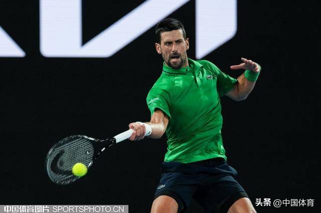 本菲卡今晚调整名单赛前拜仁慕尼黑再遭质疑，德约科维奇新星绝杀表现惊艳瞬间刷屏的简单介绍